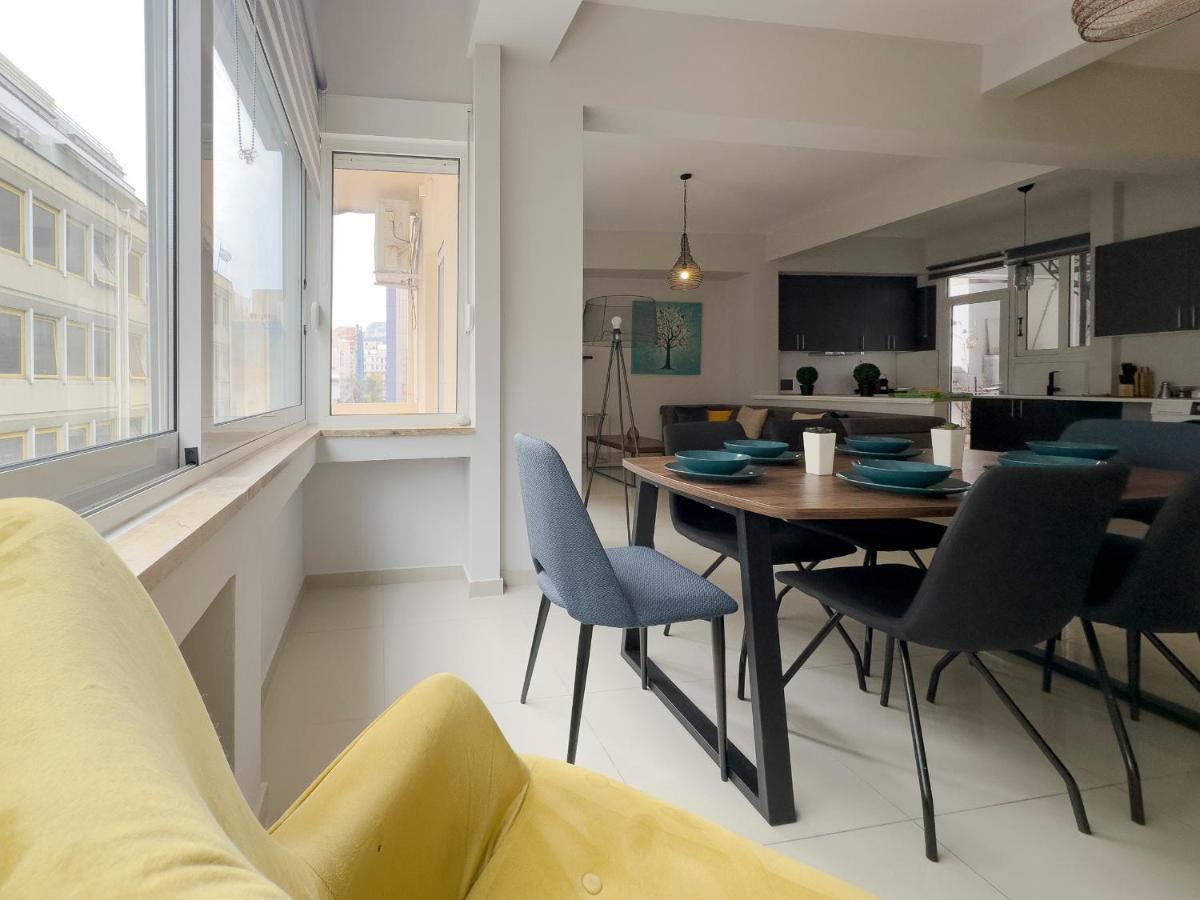 Satovriandou Spacious 128Sqm Apt In Athén Kültér fotó