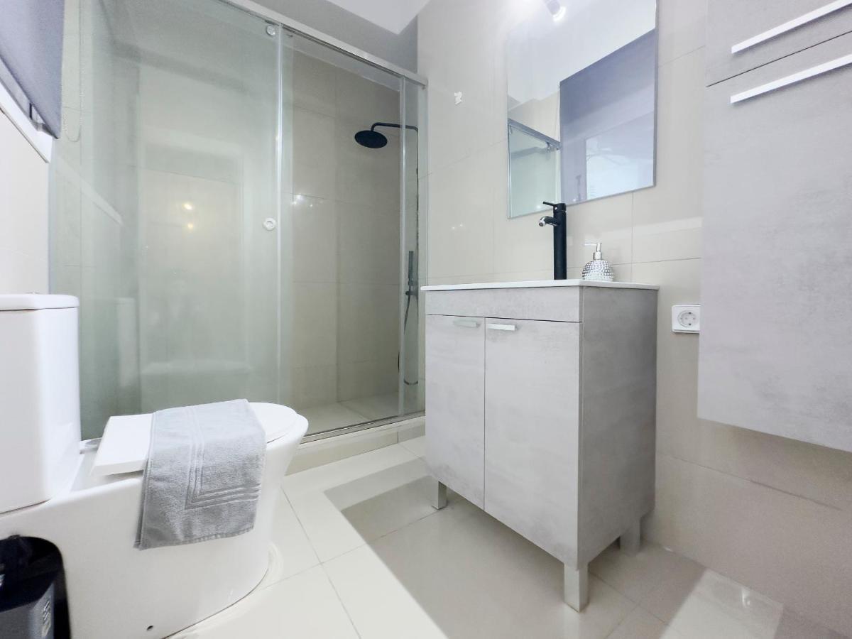 Satovriandou Spacious 128Sqm Apt In Athén Kültér fotó